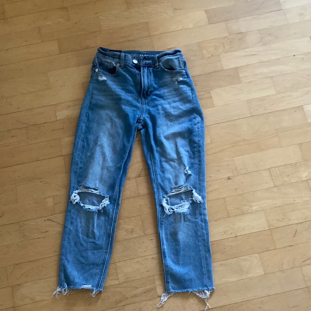 American Eagle mom jeans